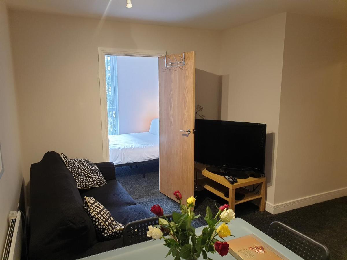 Birmingham Emerald, 2 Bedroom Apartment Bagian luar foto