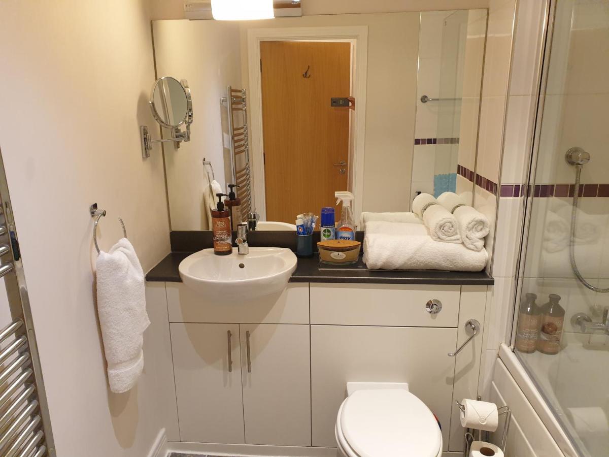 Birmingham Emerald, 2 Bedroom Apartment Bagian luar foto